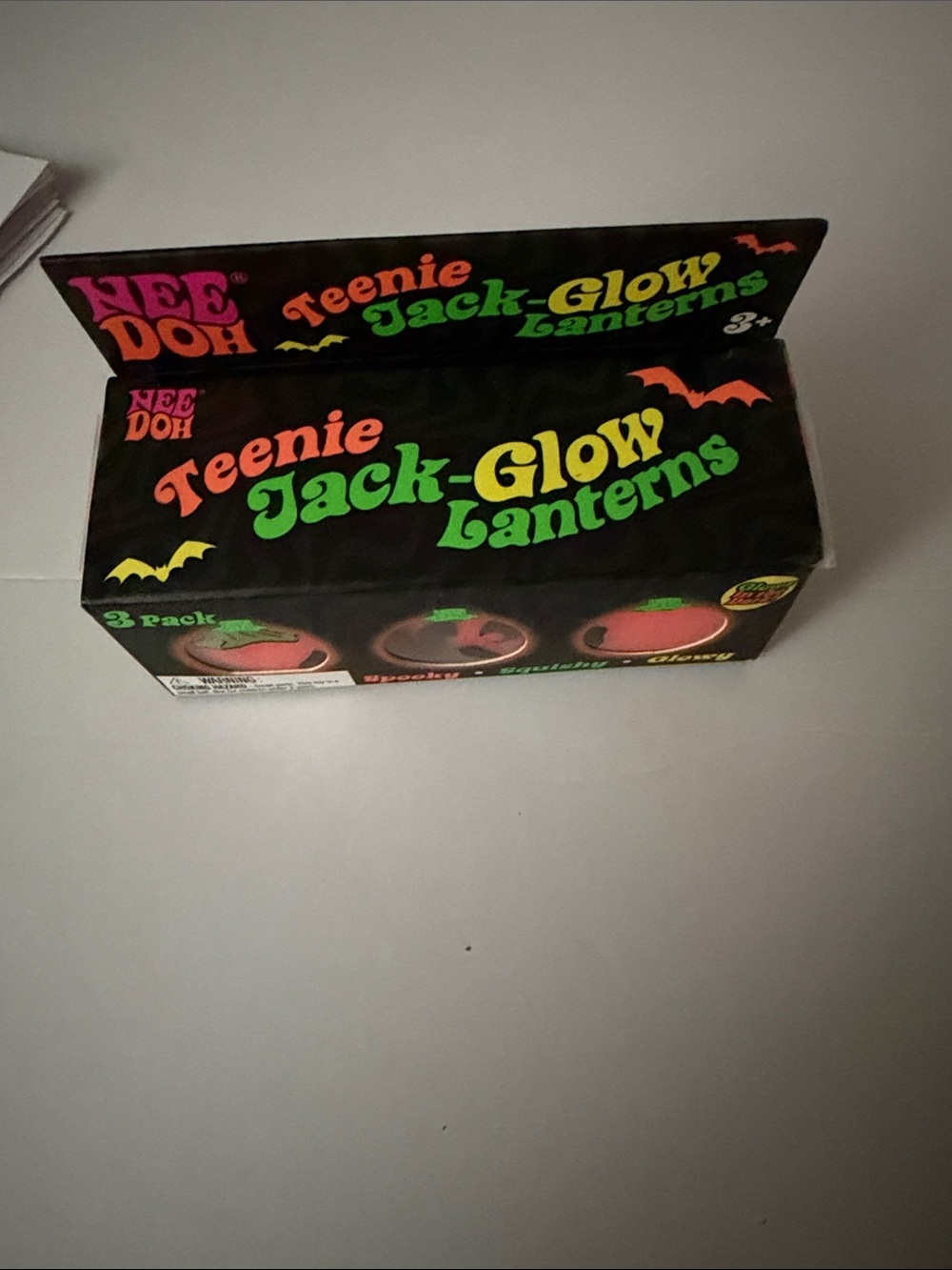 NeeDoh Teenie Jack-Glow Lanterns 3-Pack - Orange Pumpkin Party Favors - Picture 2 of 5